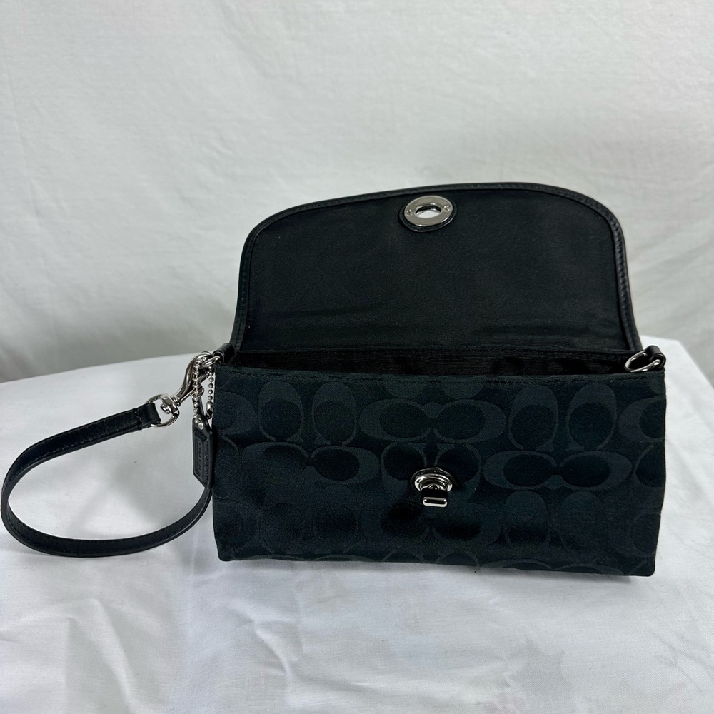 Black Coach Wristlet Purse - Picture 3 of 4